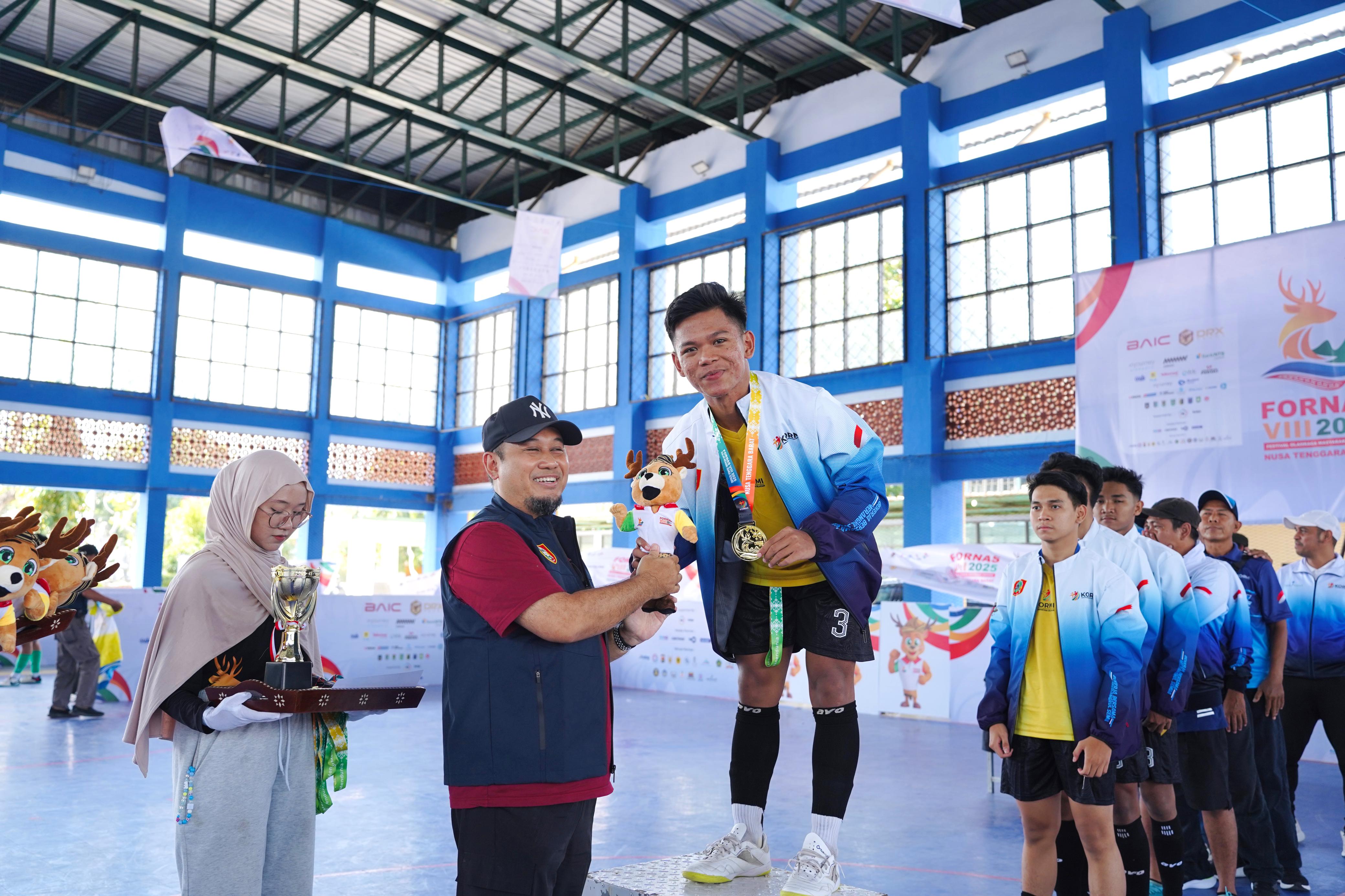 https://smkn3banjarmasin.sch.id/images/noimage.jpg